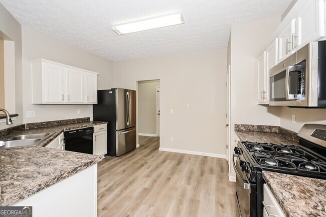 Building Photo - 222 Winterbury Dr