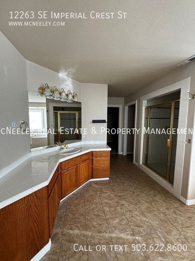 Building Photo - 12263 SE Imperial Crest St