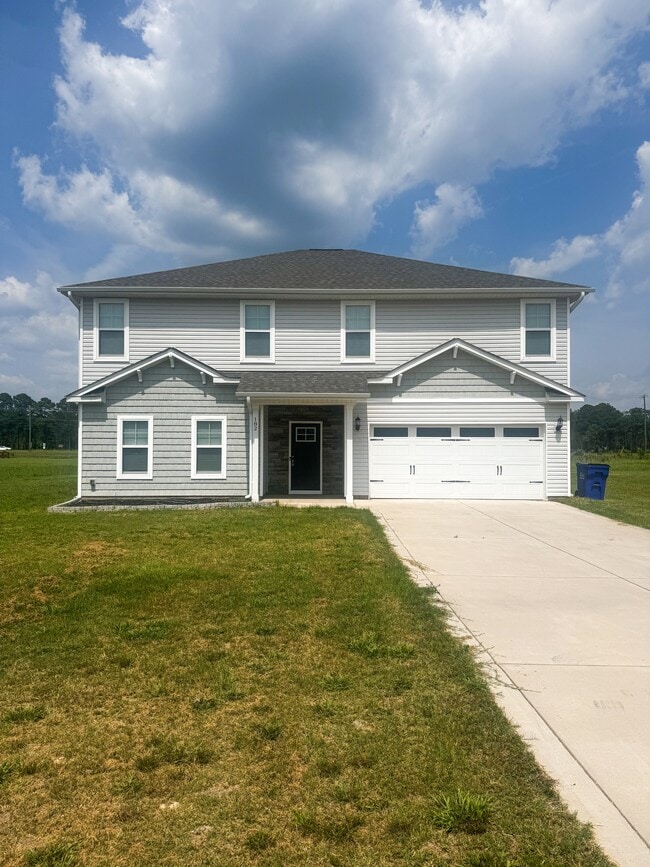 Primary Photo - 182 Turkey Trot Ln