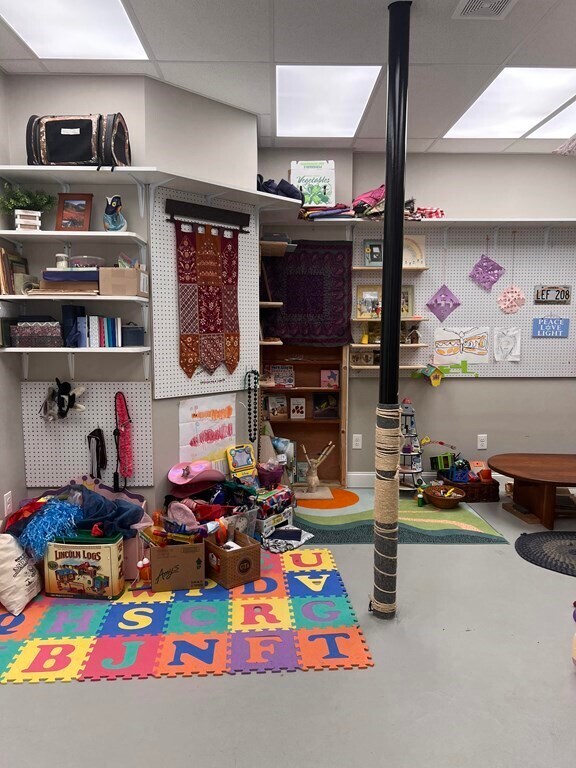 Building Photo - 543 Williamsburg Rd