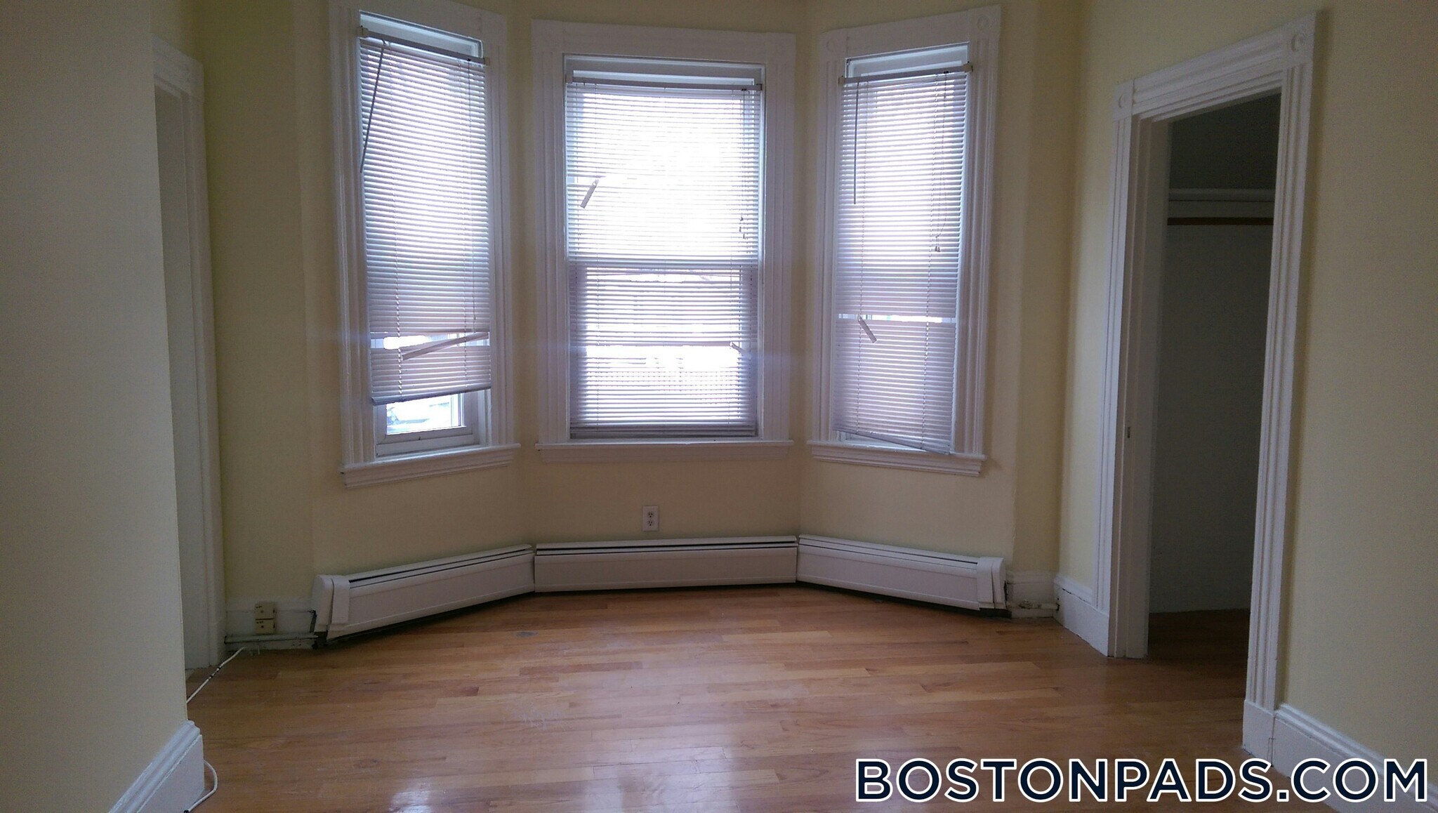 Building Photo - 35 Brookline St