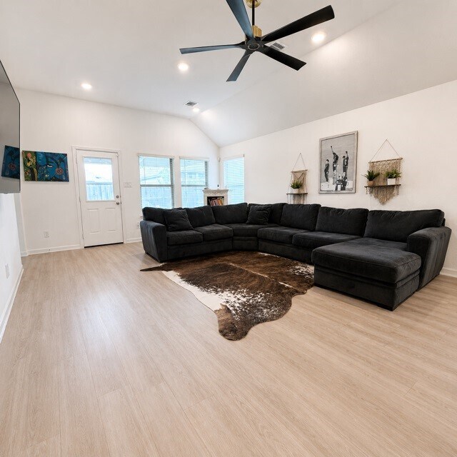 Building Photo - 6207 Milbridge Creek Ln