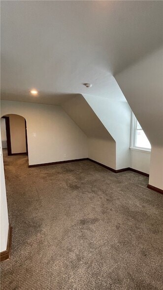 Building Photo - 814 Green St