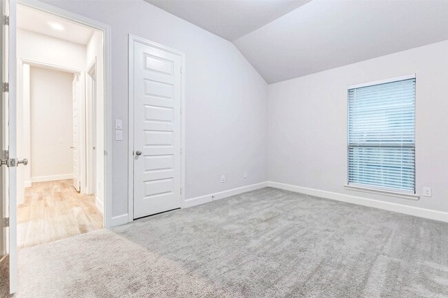 Building Photo - 624 Cape Capri Dr