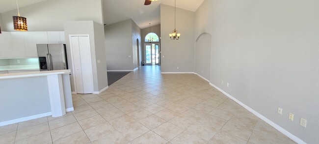 Building Photo - 1171 Siesta Key Cir