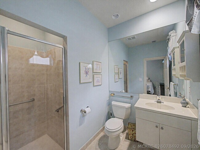 Building Photo - 121 Orchid Cay Dr