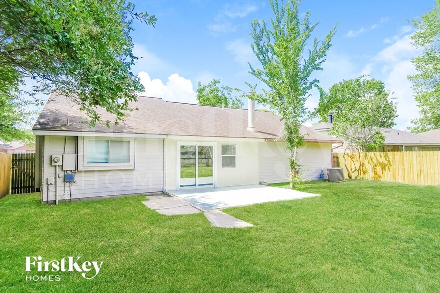 Building Photo - 26511 Cypresswood Dr