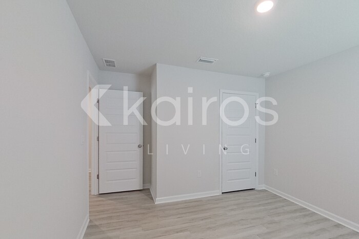 Building Photo - 154 Metalmark Dr