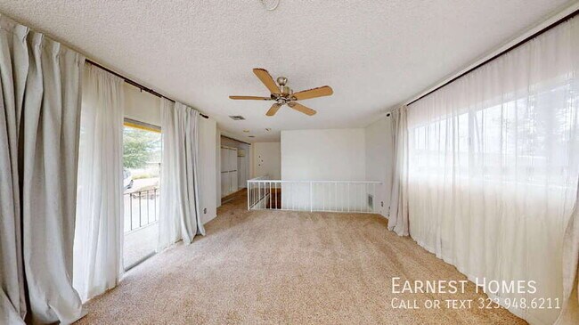 Building Photo - 4535 San Blas Ave
