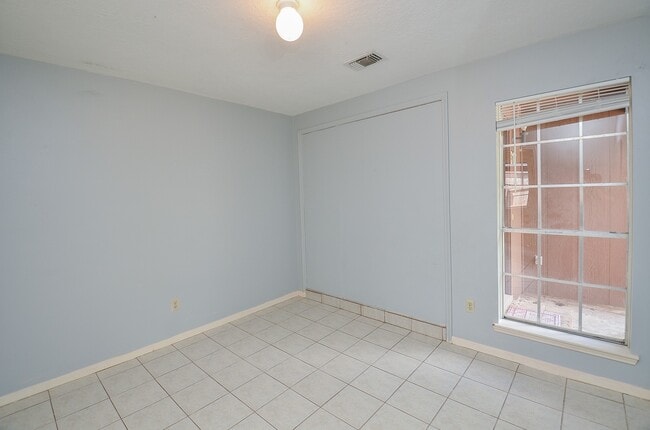 Building Photo - 13107 Northfleet Dr