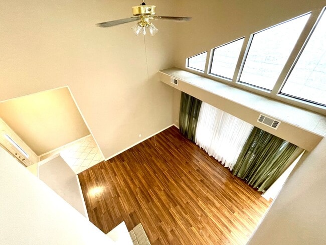 Building Photo - 17106 Knots Landing