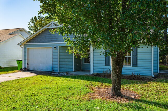 Building Photo - 155 Jer Mar Dr