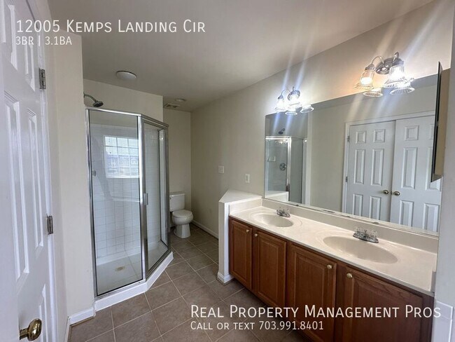 Building Photo - 12005 Kemps Landing Cir