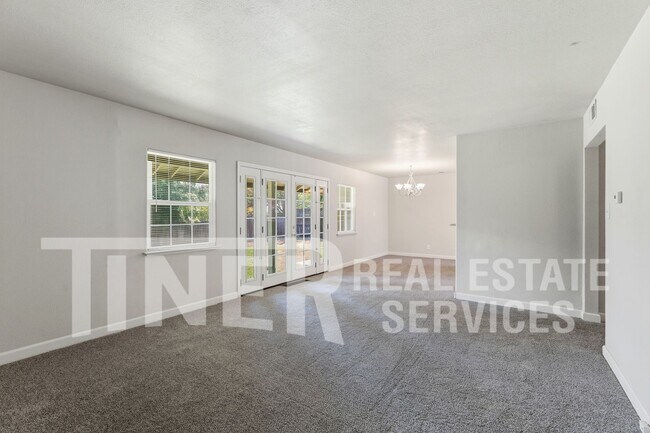 Building Photo - 3804 Atwater Rd