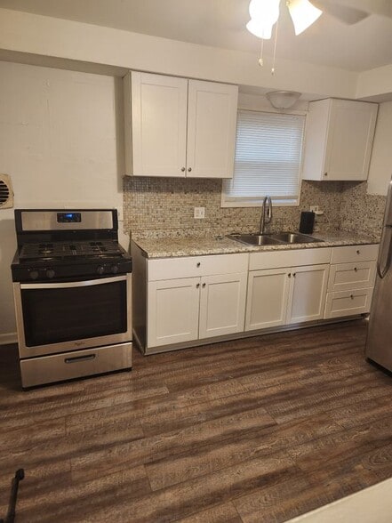 Building Photo - 26176 Andover St