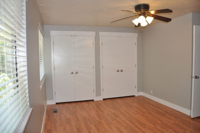 Building Photo - Beautiful 2 bedroom on the east side!