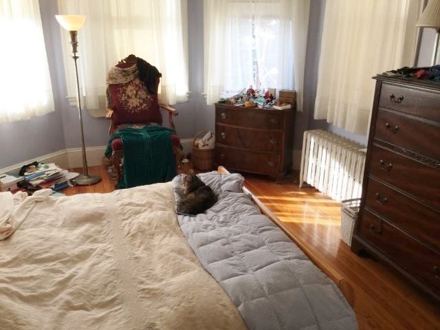 Bedroom 1 - 8 Amory St