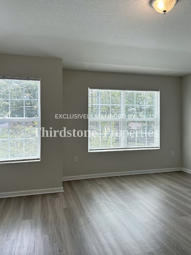 Building Photo - 1209 Neva St