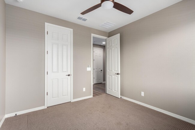 Building Photo - 27025 N 69th Ln