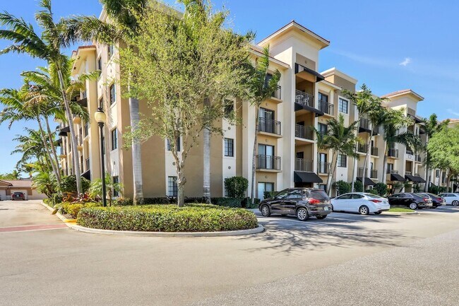 Building Photo - 4903 Midtown Ln