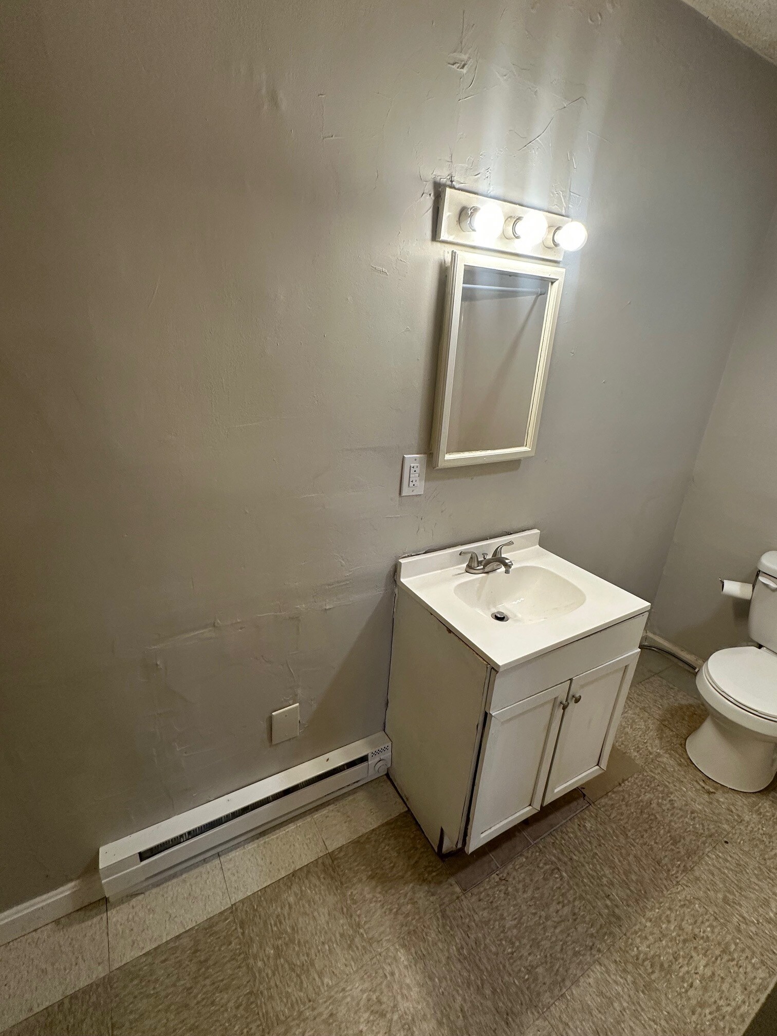 Building Photo - 114 Spring St