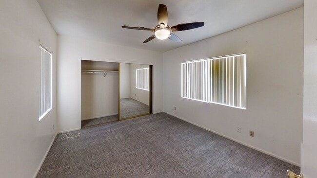 Building Photo - 33540 Washington Dr