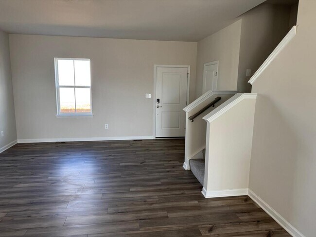 Building Photo - 1257 Cedar Vly Rd