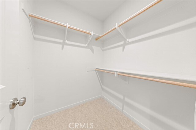 Building Photo - 144 Sunnyside