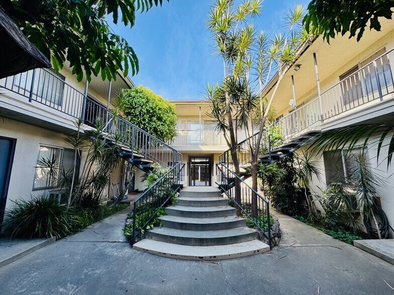 Building Photo - 920 N 1st St