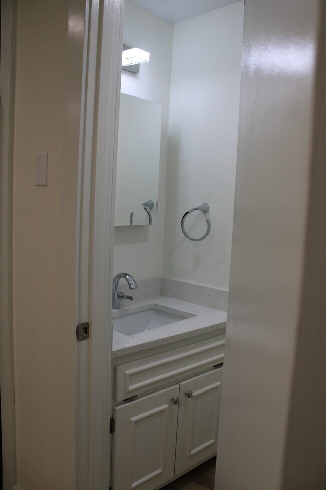 Building Photo - 7650 Birch Bay Dr