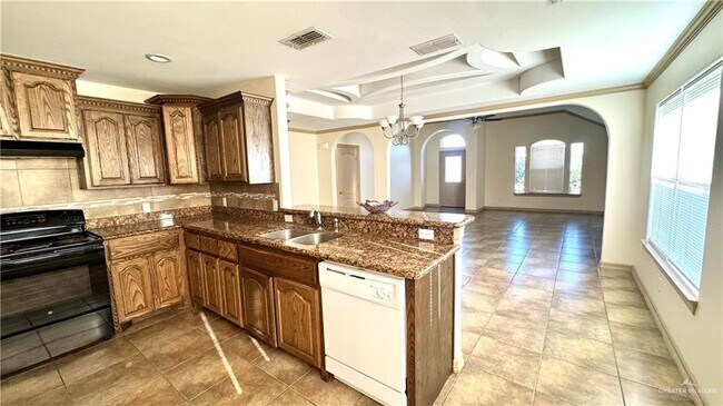 Building Photo - 22 Quail Ave