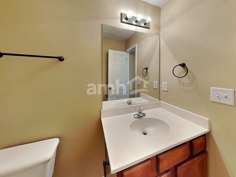 Building Photo - 1453 Whitaker Park Pl