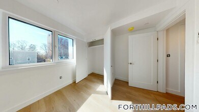 Building Photo - 2837 Washington St