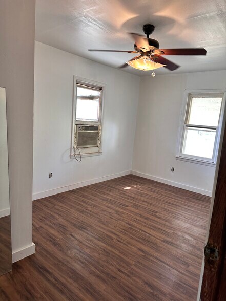 Building Photo - 4998 FM 707