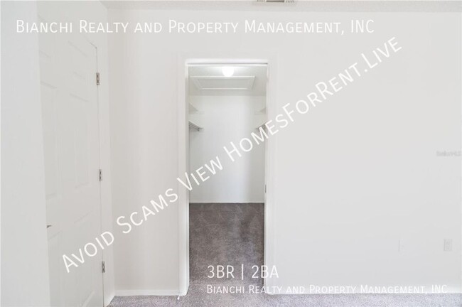 Building Photo - 3015 48th Ave Dr E