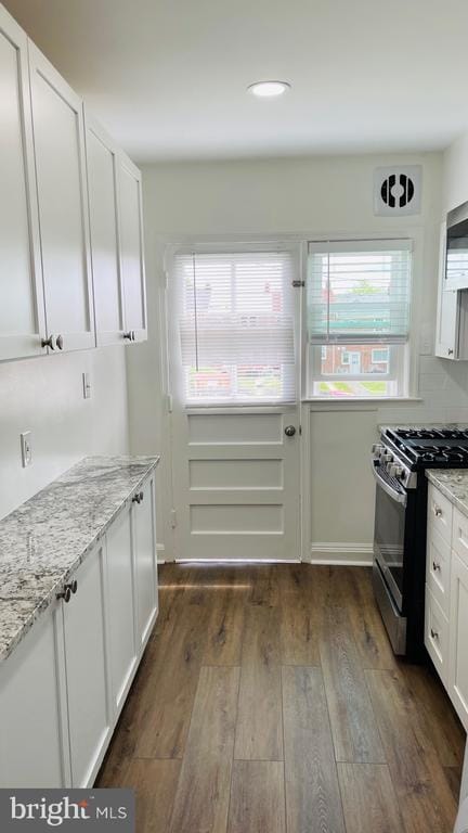 Building Photo - 5015 Wilkens Ave