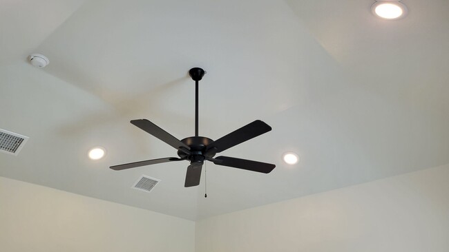 Building Photo - 7123 22nd Pl