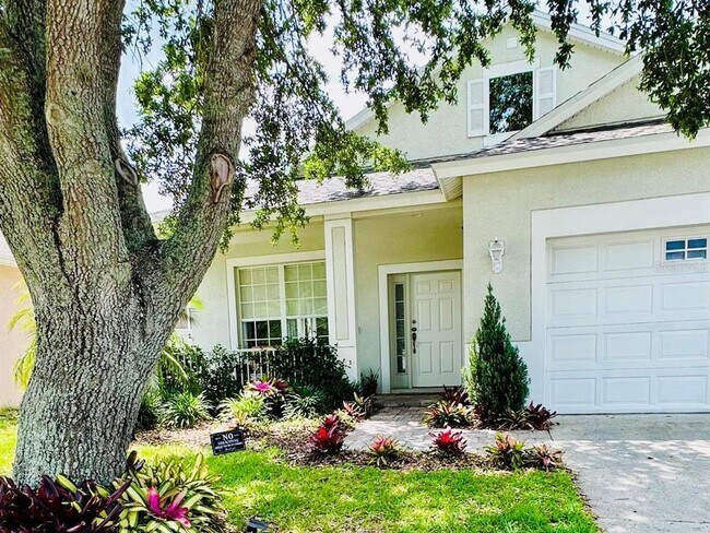 Building Photo - 24900 Oakhaven Ct