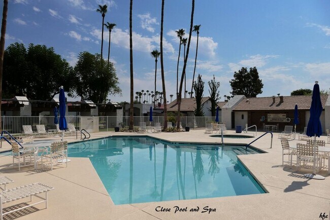 Building Photo - 2247 Mira Monte Cir W