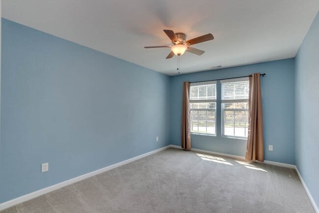 Building Photo - Beautiful Home For Rent in Ocean View!