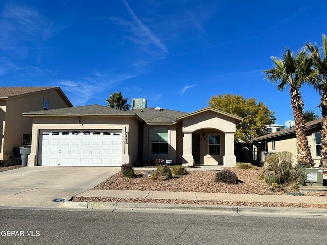 Primary Photo - 5429 Francisco Roque Dr