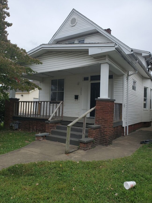 Building Photo - 3 Bed 1 bath house
