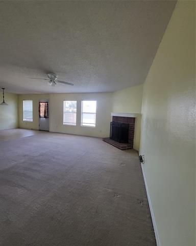 Building Photo - 2513 Barksdale Dr