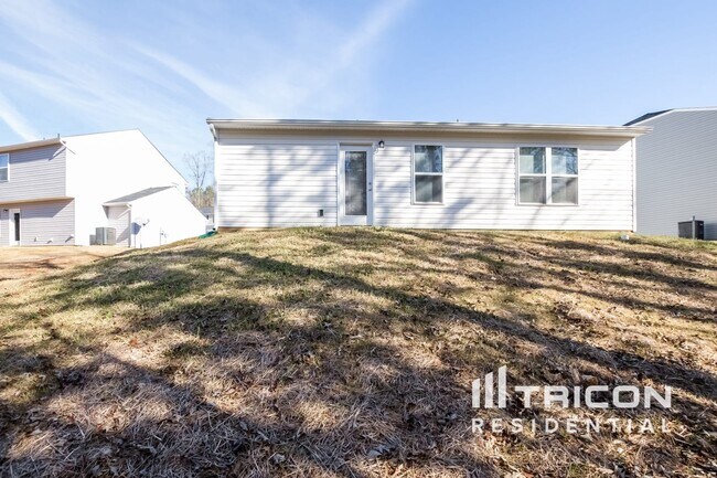 Building Photo - 322 Olde North Church Dr