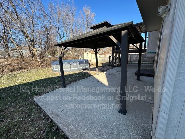 Building Photo - 224 S Huntsman Blvd