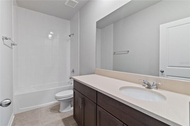 Building Photo - 5617 Bungalow Grove Ct