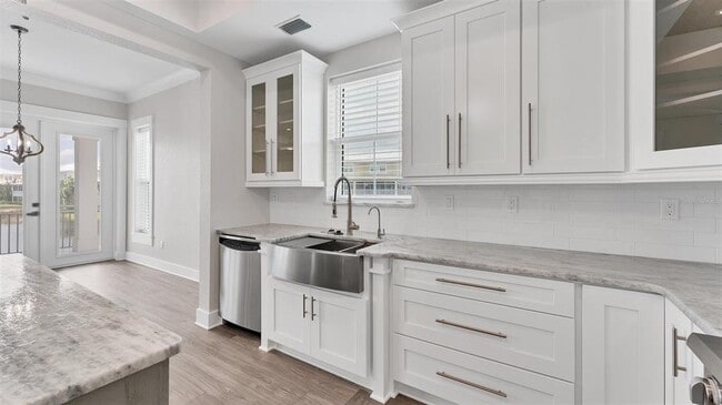 Building Photo - 10395 Coral Landings Ln