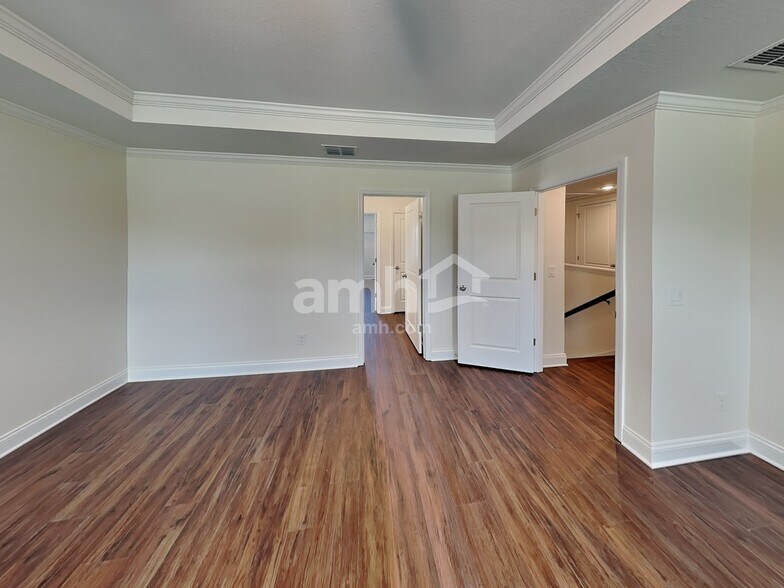 Building Photo - 972 Summer Stone Lp