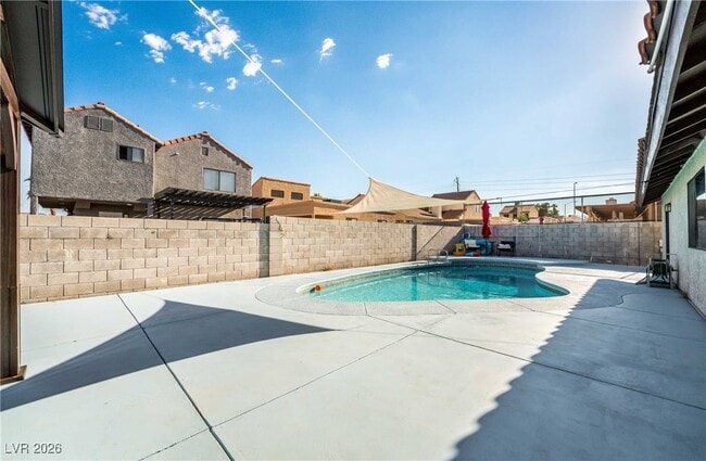 Building Photo - 8233 Ducharme Ave