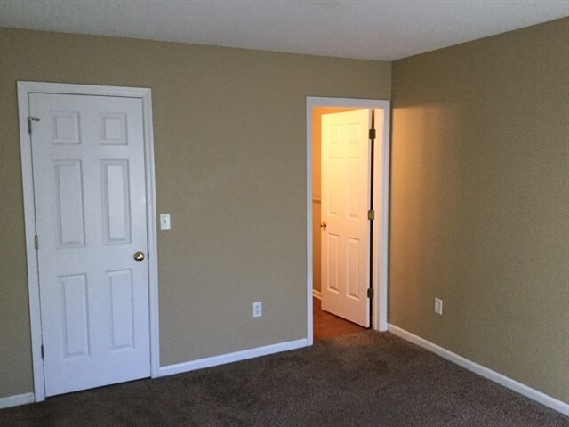 Building Photo - 1567 Wildbrook Ct